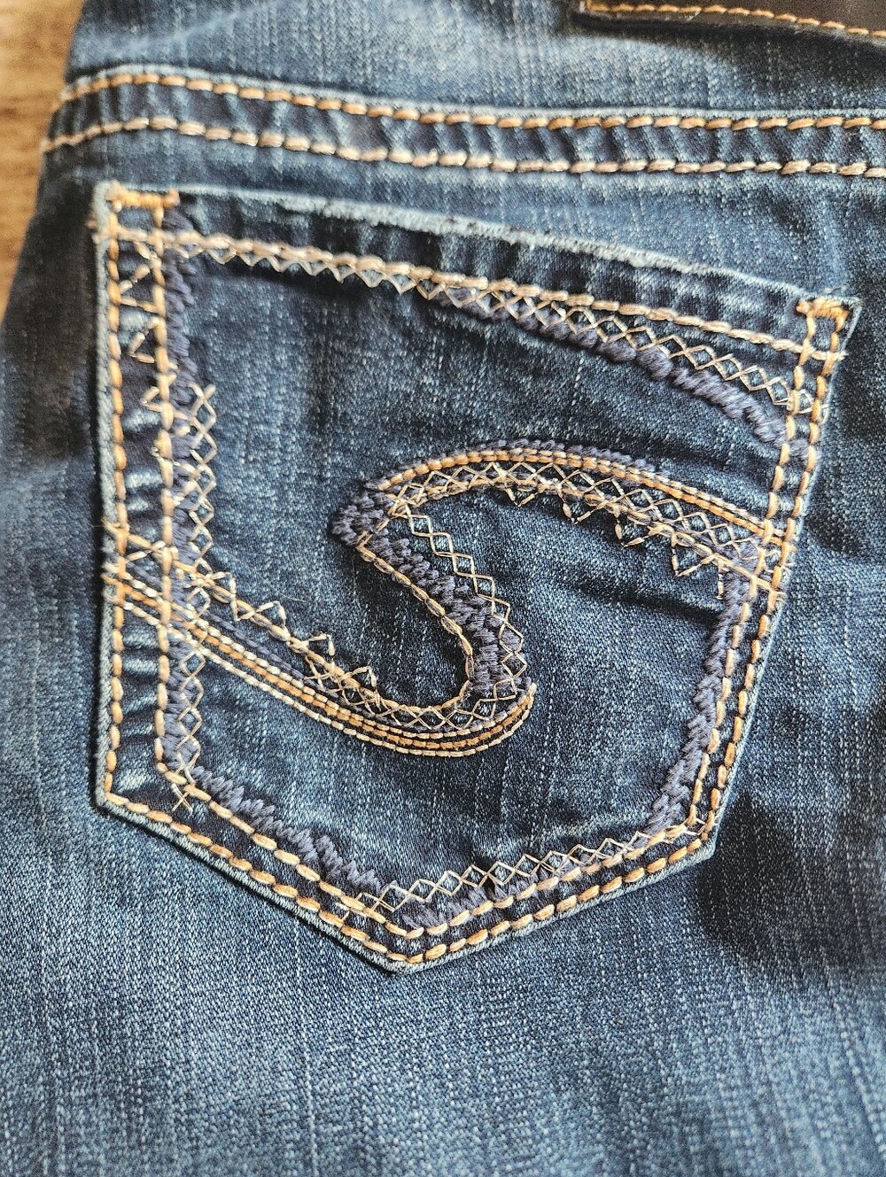 Silver Jeans Co. Suki Mid Straight Fluid Denim Sz W28 L34 Y2K 00s Aesthetic - Picture 13 of 14